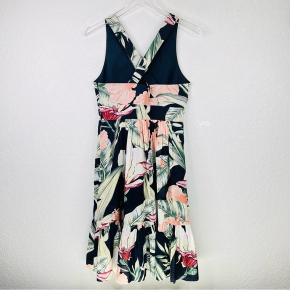 Ann Taylor Island Tropical Floral Navy Sleeveless Cross Back Flair Midi Dress - Picture 7 of 16